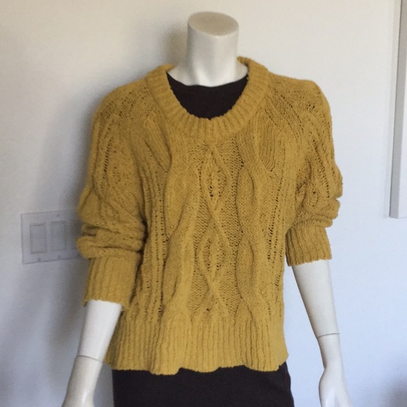 Zara mustard cotton/poly knit sweater - Picture 1 of 3